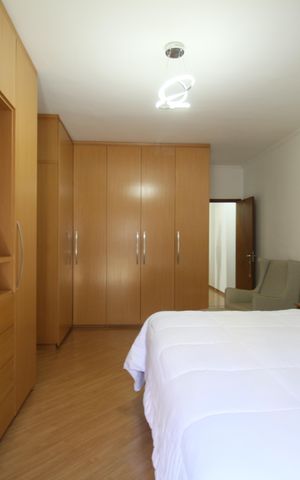 Casa à venda com 227m², 3 quartos e 4 vagas Suíte 3
