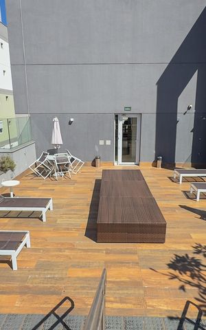 Apartamento à venda com 47m², 2 quartos e 1 vaga Apartamento à venda com 47m², 2 quartos e 1 vagaÁrea comum - Piscina