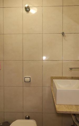 Casa à venda com 200m², 4 quartos e 2 vagasBanheiro do Quarto/Cozinha da Casa 2