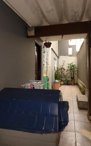 Casa à venda com 200m², 4 quartos e 2 vagasQuintal da Casa 1