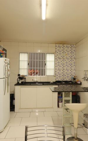 Casa à venda com 200m², 4 quartos e 2 vagasCozinha da Casa 1