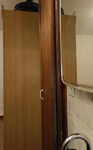 Casa à venda com 200m², 4 quartos e 2 vagasBanheiro da Suíte 1 da Casa 2