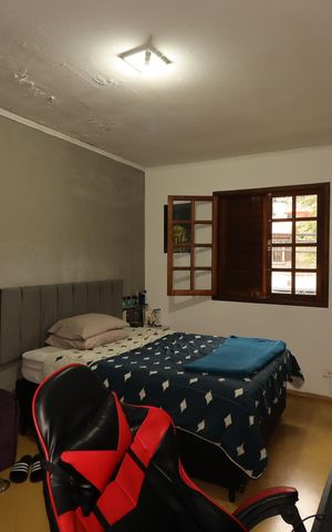 Casa à venda com 200m², 4 quartos e 2 vagasQuarto 1 da Casa 1
