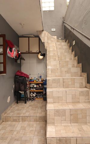 Casa à venda com 200m², 4 quartos e 2 vagasQuintal da Casa 2