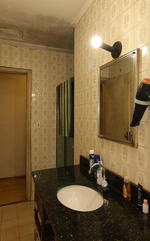 Casa à venda com 200m², 4 quartos e 2 vagasBanheiro da Casa 1