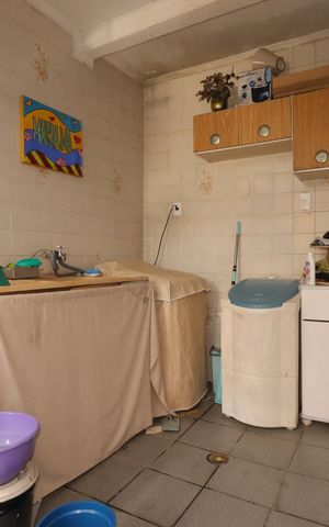 Casa à venda com 168m², 3 quartos e 2 vagasÁrea de Serviço