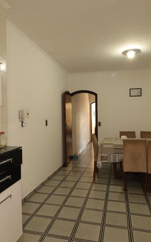 Casa à venda com 168m², 3 quartos e 2 vagasCozinha