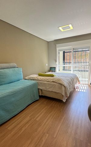 Casa de condomínio à venda com 1200m², 6 quartos e 7 vagas Casa de condomínio à venda com 1200m², 6 quartos e 7 vagasQuarto 3