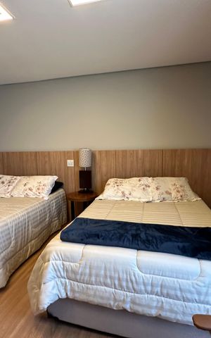 Casa de condomínio à venda com 1200m², 6 quartos e 7 vagas Casa de condomínio à venda com 1200m², 6 quartos e 7 vagasQuarto 2