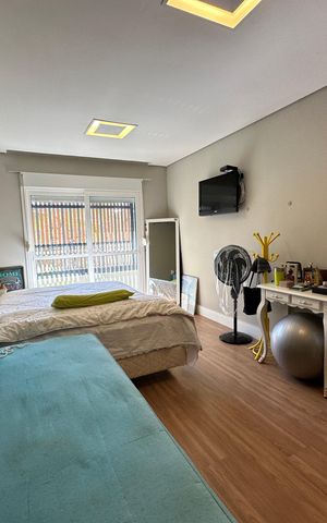 Casa de condomínio à venda com 1200m², 6 quartos e 7 vagas Casa de condomínio à venda com 1200m², 6 quartos e 7 vagasQuarto 3