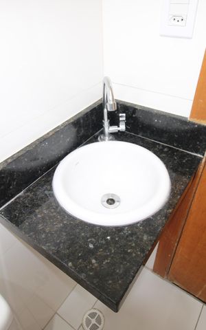 Apartamento para alugar com 41m², 2 quartos e sem vagaBanheiro