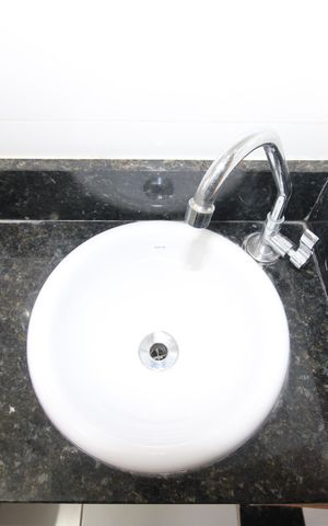 Apartamento para alugar com 41m², 2 quartos e sem vagaBanheiro