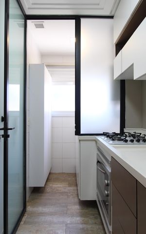 Apartamento à venda com 54m², 1 quarto e 2 vagasCozinha e Área de Serviço