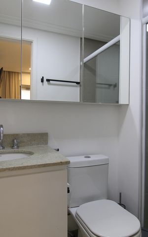 Apartamento à venda com 54m², 1 quarto e 2 vagasBanheiro da Suíte