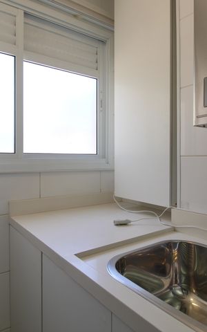 Apartamento à venda com 54m², 1 quarto e 2 vagasCozinha e Área de Serviço