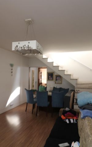 Casa para alugar com 125m², 3 quartos e 2 vagasSala