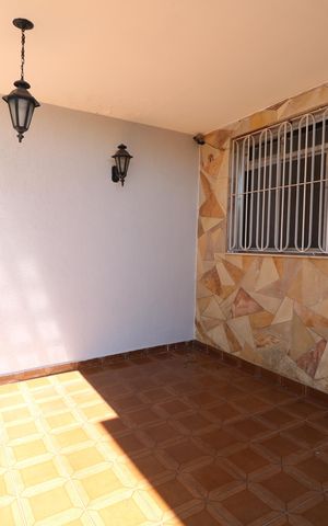 Casa para alugar com 125m², 3 quartos e 2 vagasGaragem