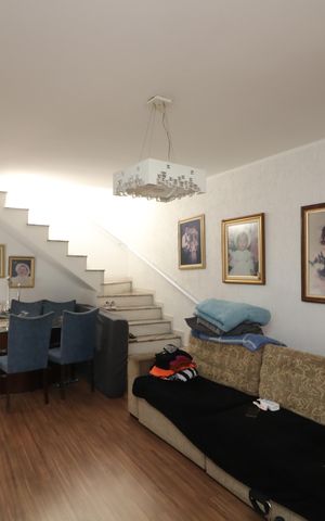 Casa para alugar com 125m², 3 quartos e 2 vagasSala