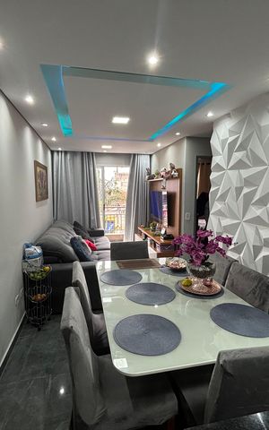 Casa à venda com 54m², 2 quartos e 1 vaga Casa à venda com 54m², 2 quartos e 1 vagaSala