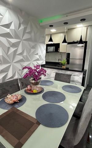 Casa à venda com 54m², 2 quartos e 1 vaga Casa à venda com 54m², 2 quartos e 1 vagaSala