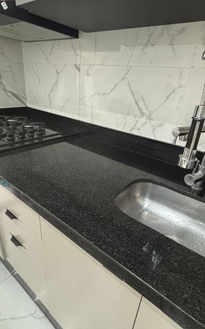 Casa à venda com 54m², 2 quartos e 1 vaga Casa à venda com 54m², 2 quartos e 1 vagaCozinha