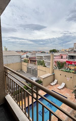 Casa à venda com 54m², 2 quartos e 1 vaga Casa à venda com 54m², 2 quartos e 1 vagaVaranda