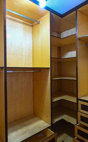 Apartamento à venda com 72m², 2 quartos e 1 vagaCloset