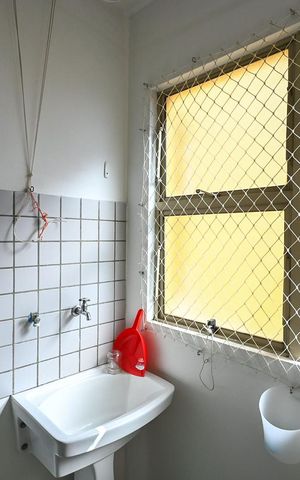 Apartamento à venda com 72m², 2 quartos e 1 vagaÁrea de Serviço 