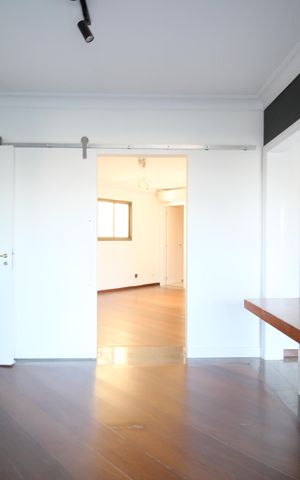 Apartamento à venda com 225m², 4 quartos e 4 vagasSala
