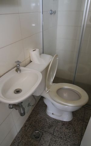 Apartamento à venda com 225m², 4 quartos e 4 vagasBanheiro de serviço