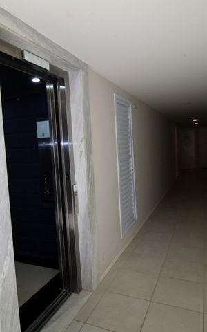 Apartamento à venda com 49m², 2 quartos e 1 vagaÁrea comum - Elevadores