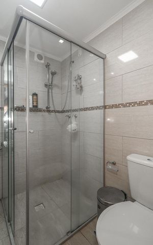 Apartamento à venda com 51m², 2 quartos e 1 vagaBanheiro Social