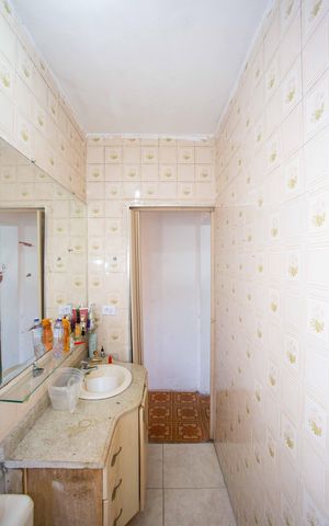 Casa à venda com 180m², 3 quartos e 1 vagaBanheiro Casa 1