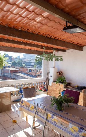 Casa à venda com 180m², 3 quartos e 1 vagaVaranda gourmet Casa 2