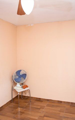 Casa à venda com 180m², 3 quartos e 1 vagaQuarto 1 Casa 2