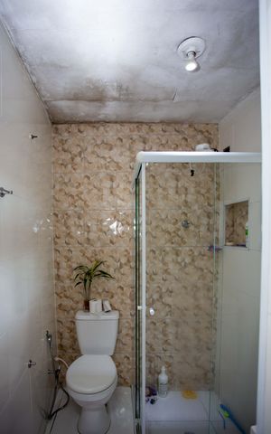 Casa à venda com 180m², 3 quartos e 1 vagaBanheiro Casa 2
