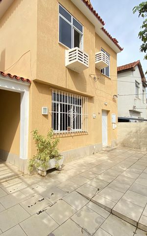Casa à venda com 200m², 3 quartos e 2 vagas