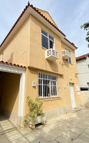 Casa à venda com 200m², 3 quartos e 2 vagas