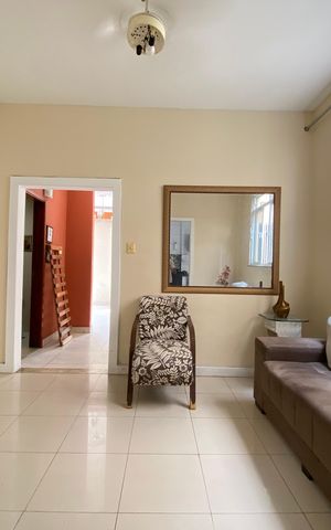 Casa à venda com 200m², 3 quartos e 2 vagas
