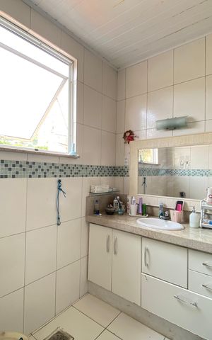 Casa à venda com 200m², 3 quartos e 2 vagas