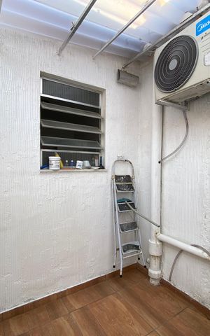 Casa à venda com 200m², 3 quartos e 2 vagas