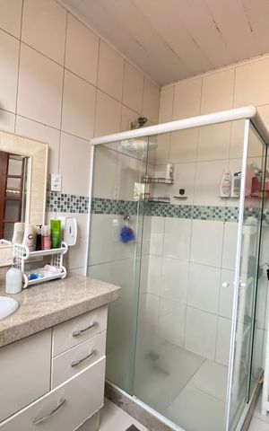 Casa à venda com 200m², 3 quartos e 2 vagas