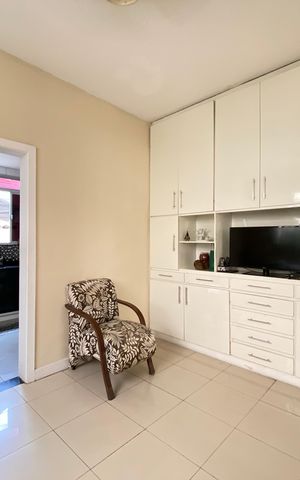 Casa à venda com 200m², 3 quartos e 2 vagas