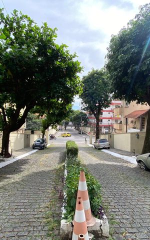 Casa à venda com 200m², 3 quartos e 2 vagas