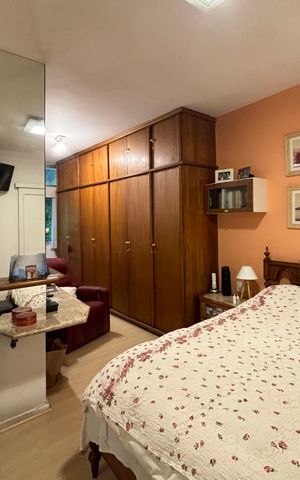 Apartamento à venda com 176m², 3 quartos e 1 vaga Apartamento à venda com 176m², 3 quartos e 1 vagaSuíte