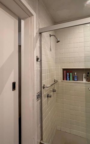 Apartamento à venda com 176m², 3 quartos e 1 vaga Apartamento à venda com 176m², 3 quartos e 1 vagaBanheiro social