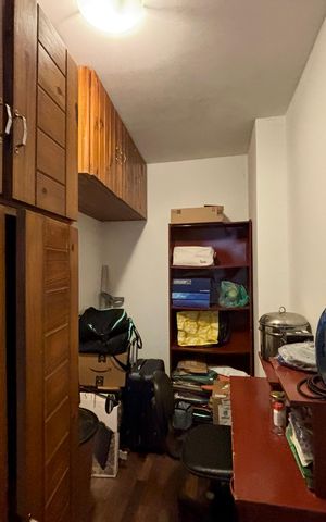 Apartamento à venda com 176m², 3 quartos e 1 vaga Apartamento à venda com 176m², 3 quartos e 1 vagaÁrea de serviço - quarto