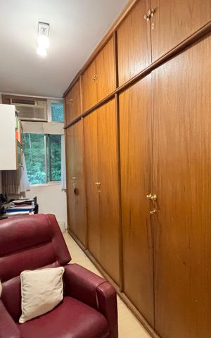 Apartamento à venda com 176m², 3 quartos e 1 vaga Apartamento à venda com 176m², 3 quartos e 1 vagaSuíte