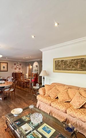 Apartamento à venda com 176m², 3 quartos e 1 vaga Apartamento à venda com 176m², 3 quartos e 1 vagaSala