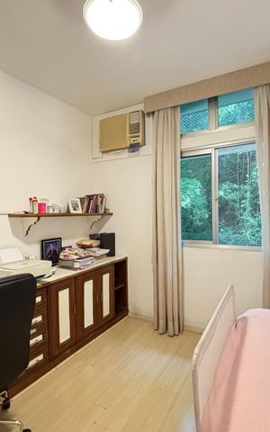 Apartamento à venda com 176m², 3 quartos e 1 vaga Apartamento à venda com 176m², 3 quartos e 1 vagaQuarto 2